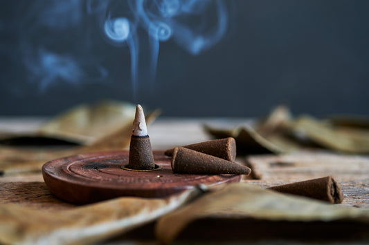 Incense Cones - Frankincense - Organic Goodness image 0